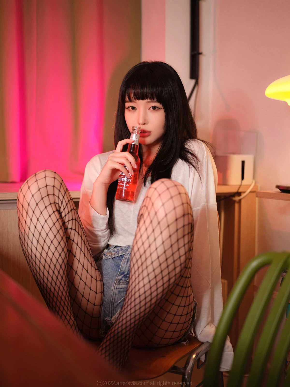 สาวเกาหลีโพสต์ท่าเซ็กซี่ในชุดตาข่ายเซ็กซี่