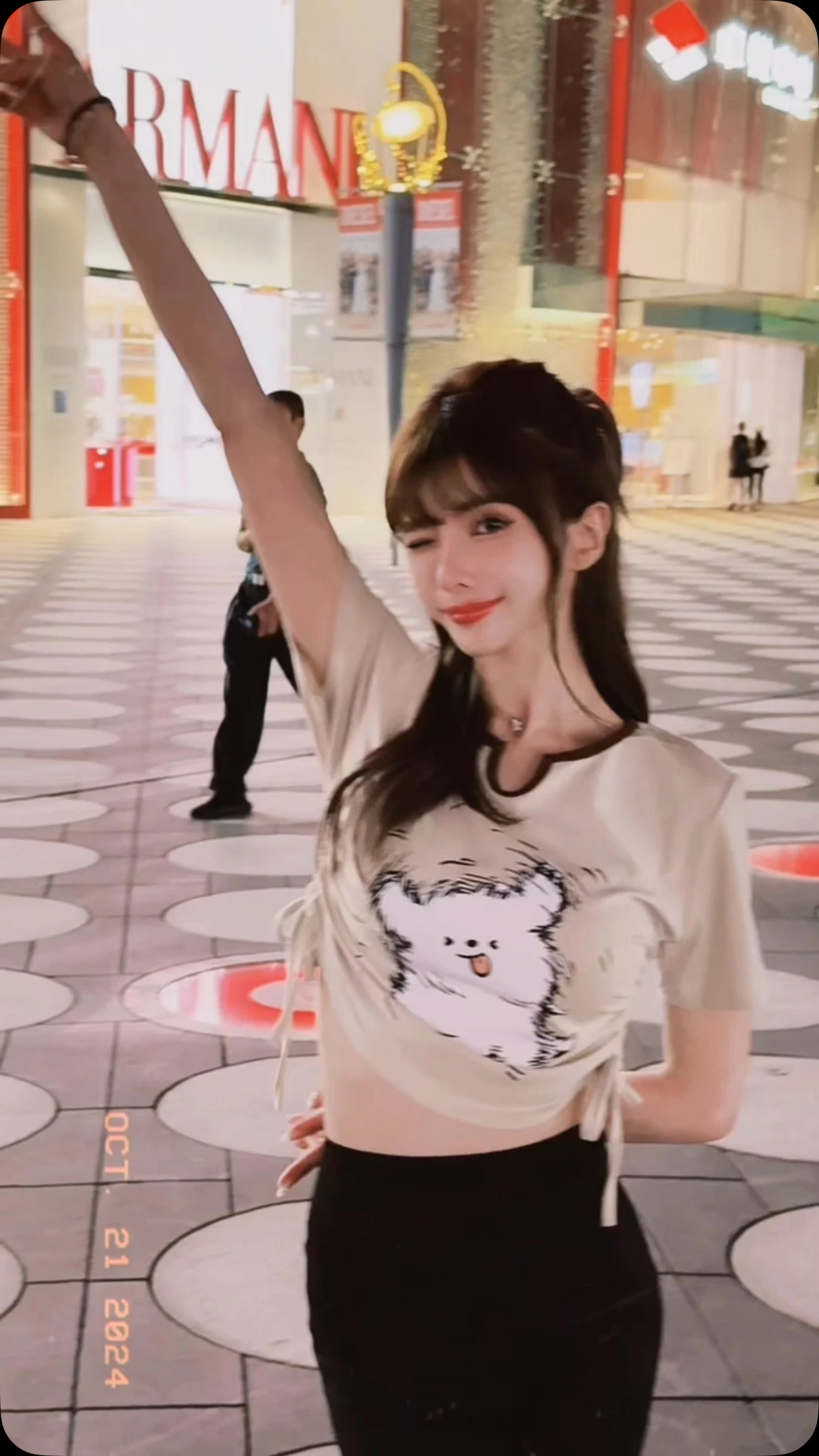 สาวสวยโชว์หุ่นสุดเพรียว